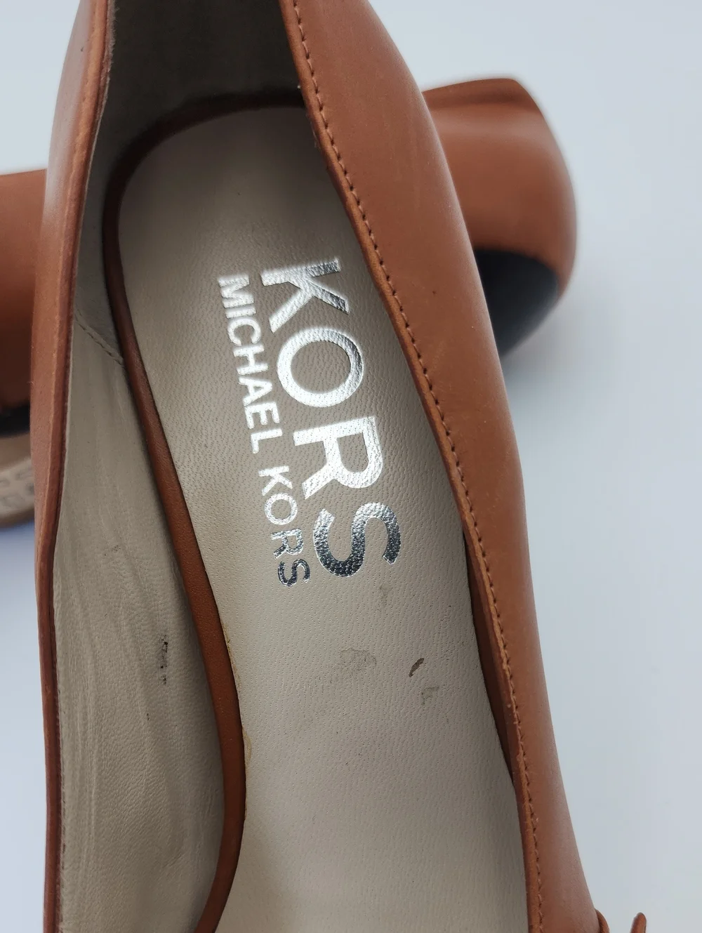 Michael Kors KORS Brown Leather Studded Pointed Toe Pumps Heels Women's Size 9M